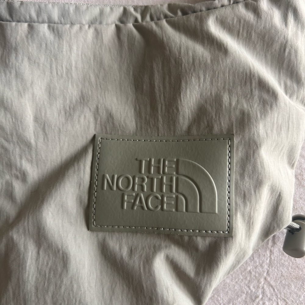 The North Face Crossbody Bag - Picture 3 of 7